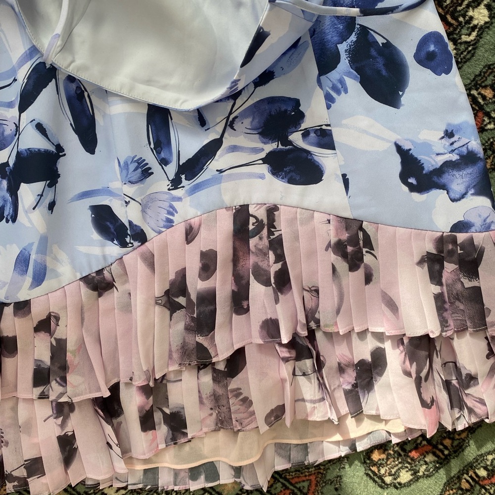 Free People x Fame and Partners floral mini dress with ruffled pleats - Picture 5 of 9